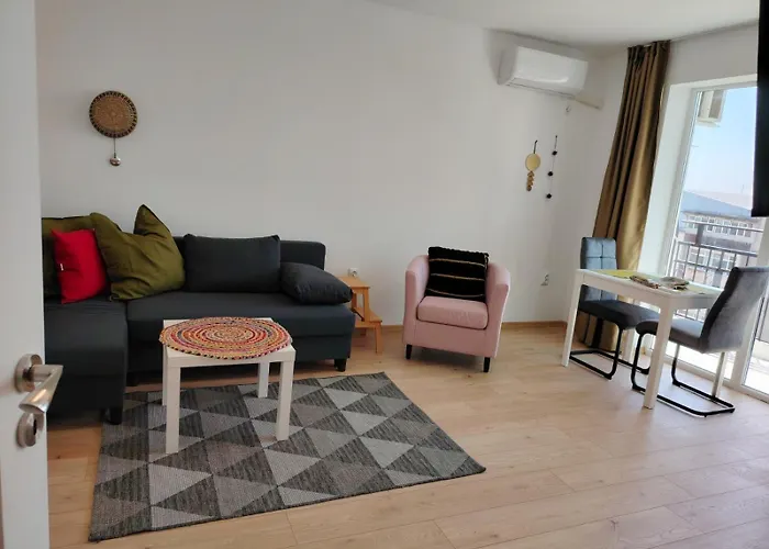 アパート Level 5 *