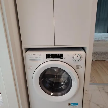 Level 5 Apartment *